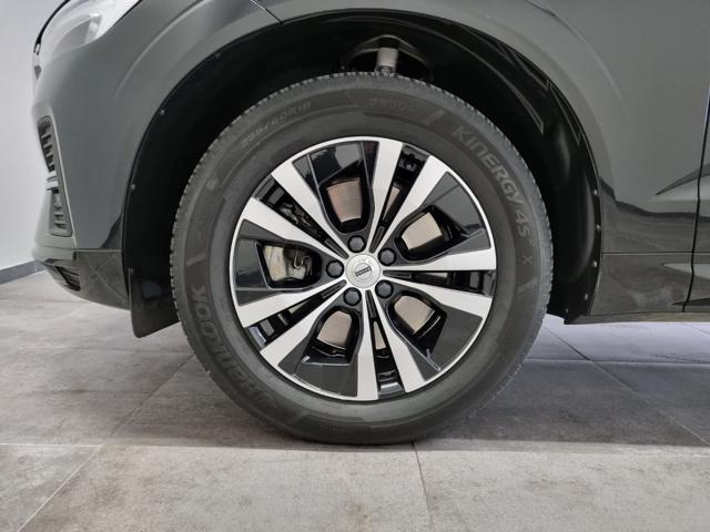 VOLVO XC60 B5 (d) AWD Geartronic Momentum Pro