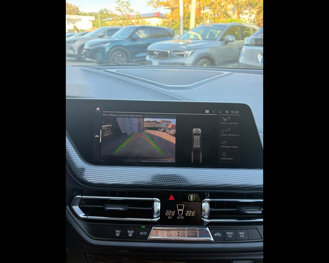 BMW Serie 1 F40 - 118d Sport auto