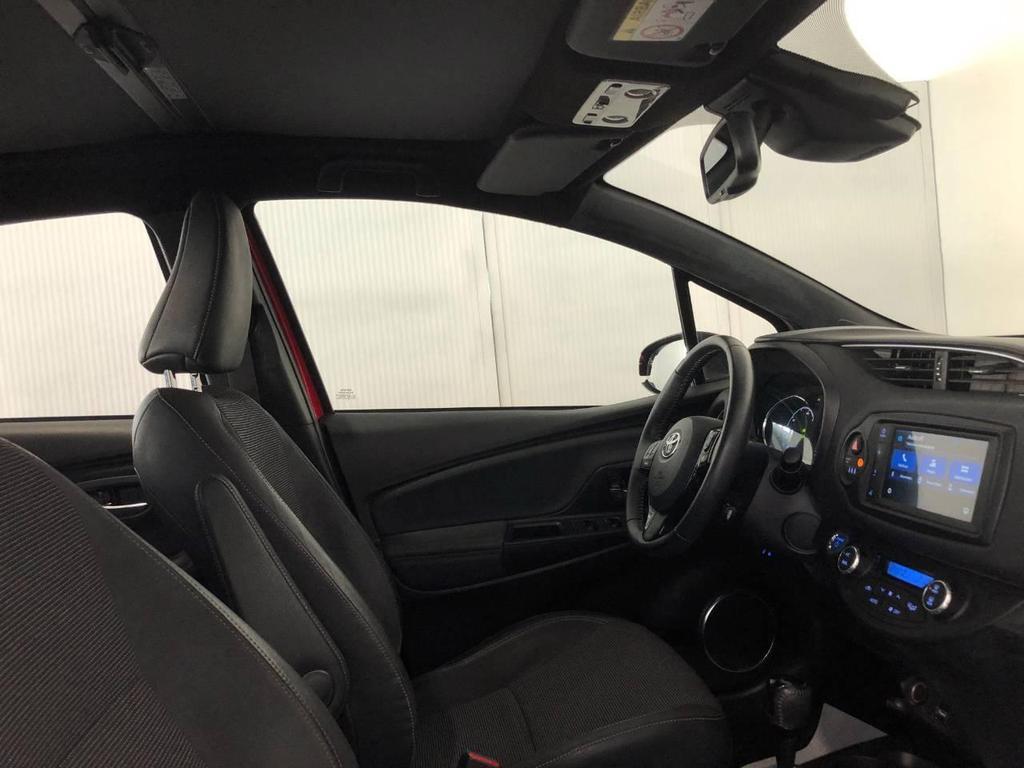Toyota Yaris 5 Porte 1.5 VVT-i Hybrid Style E-CVT
