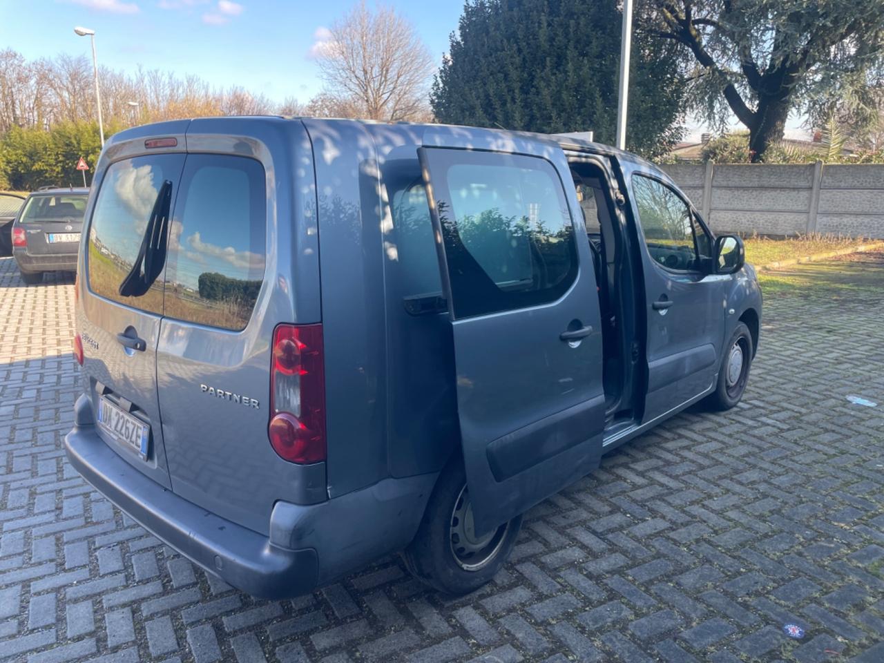 Peugeot Partner Tepee 1.6 HDi 90CV Premium