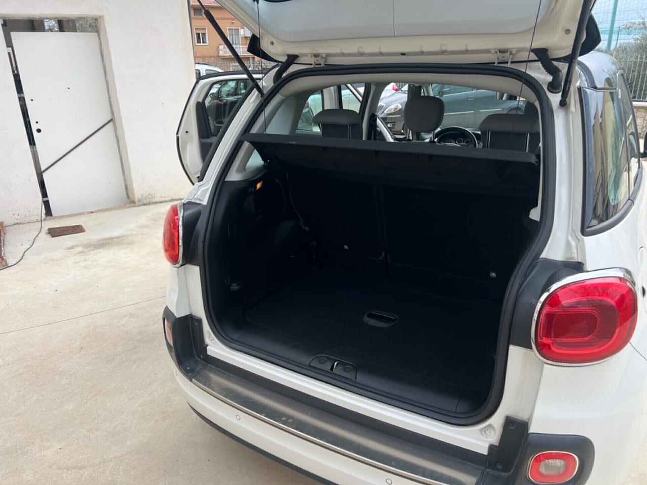 Fiat 500L Living 0.9 TwinAir Turbo Natural Power Lounge