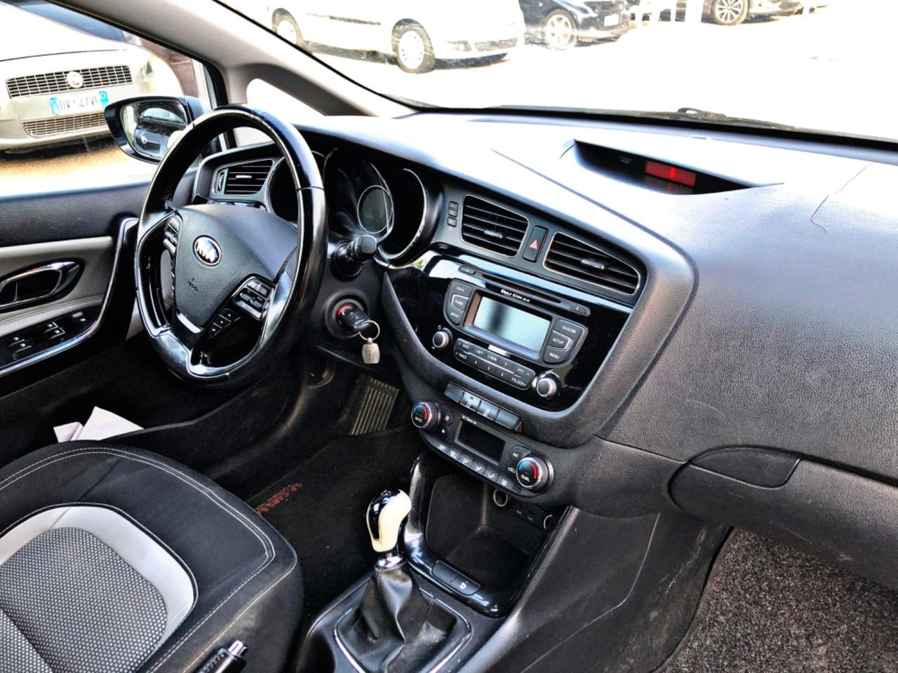 Kia Ceed cee'd 1.6 CRDi 110 CV 2013