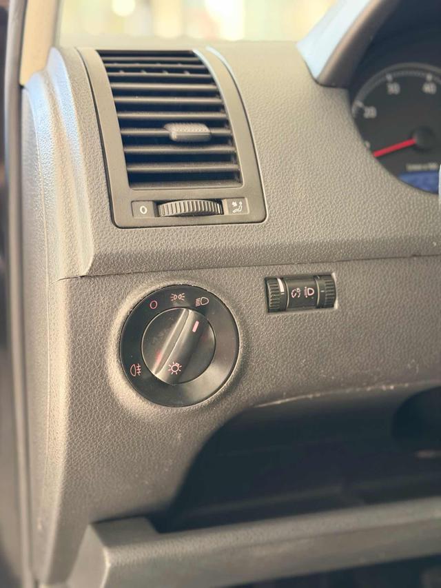 VOLKSWAGEN Polo 1.4 BENZINA 75CV 16V A/C *NEOPATENTATI*