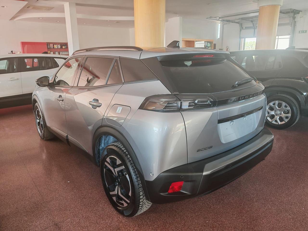 Peugeot 2008 PureTech 100 S&S Allure