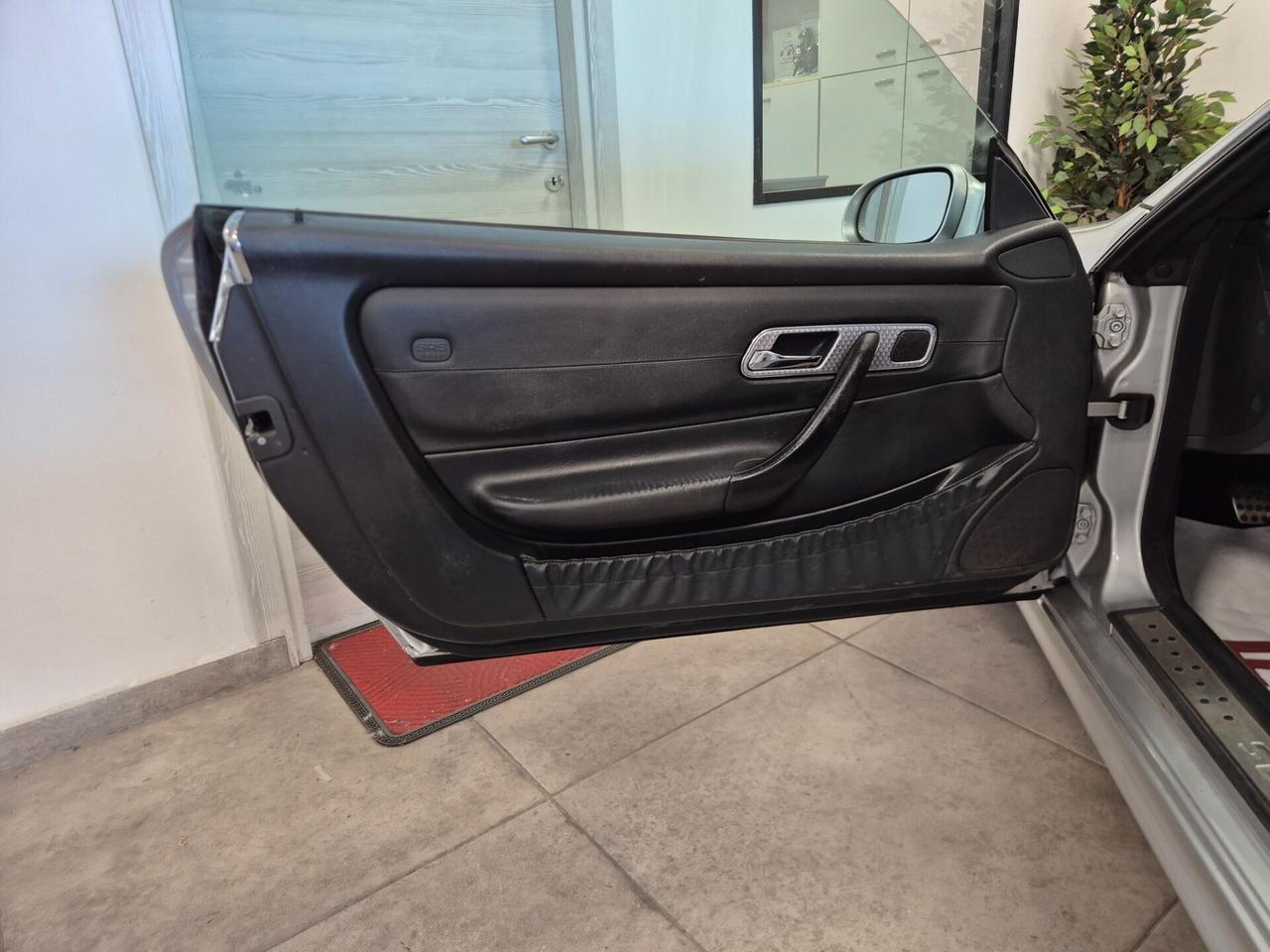 Mercedes-benz SLK 200 Kompressor cat Special Edition