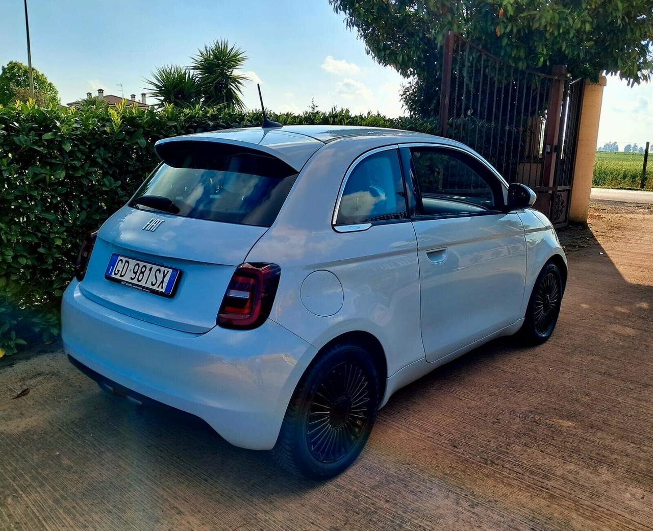 Fiat 500 500e 42 kWh Icon NAVI FULL IVA ESPOSTA