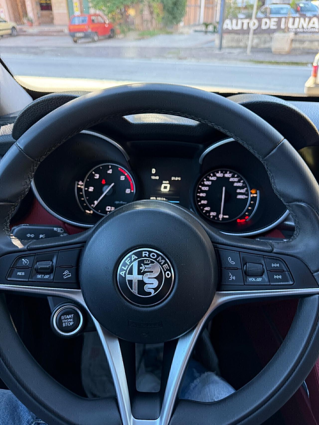 Alfa Romeo Stelvio 2.2 Turbodiesel 190 CV AT8 Q4 Executive