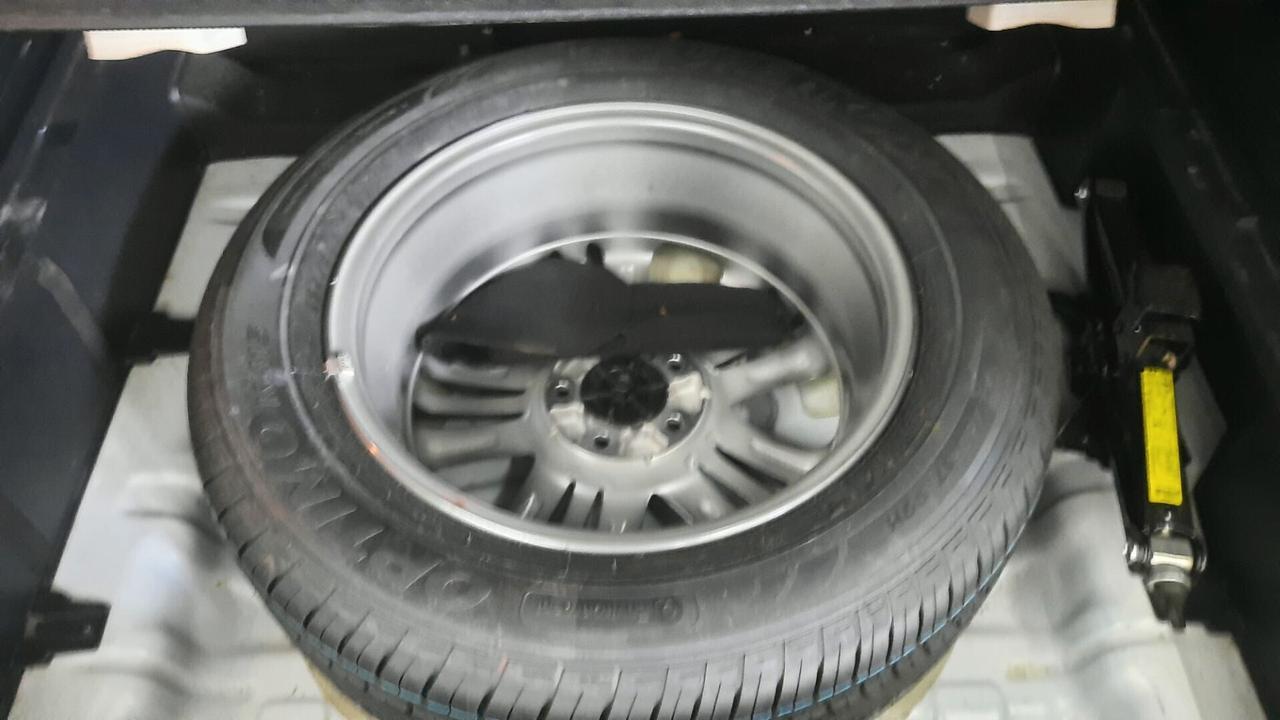 Hyundai iX35 1.7 CRDi 2WD Xpossible