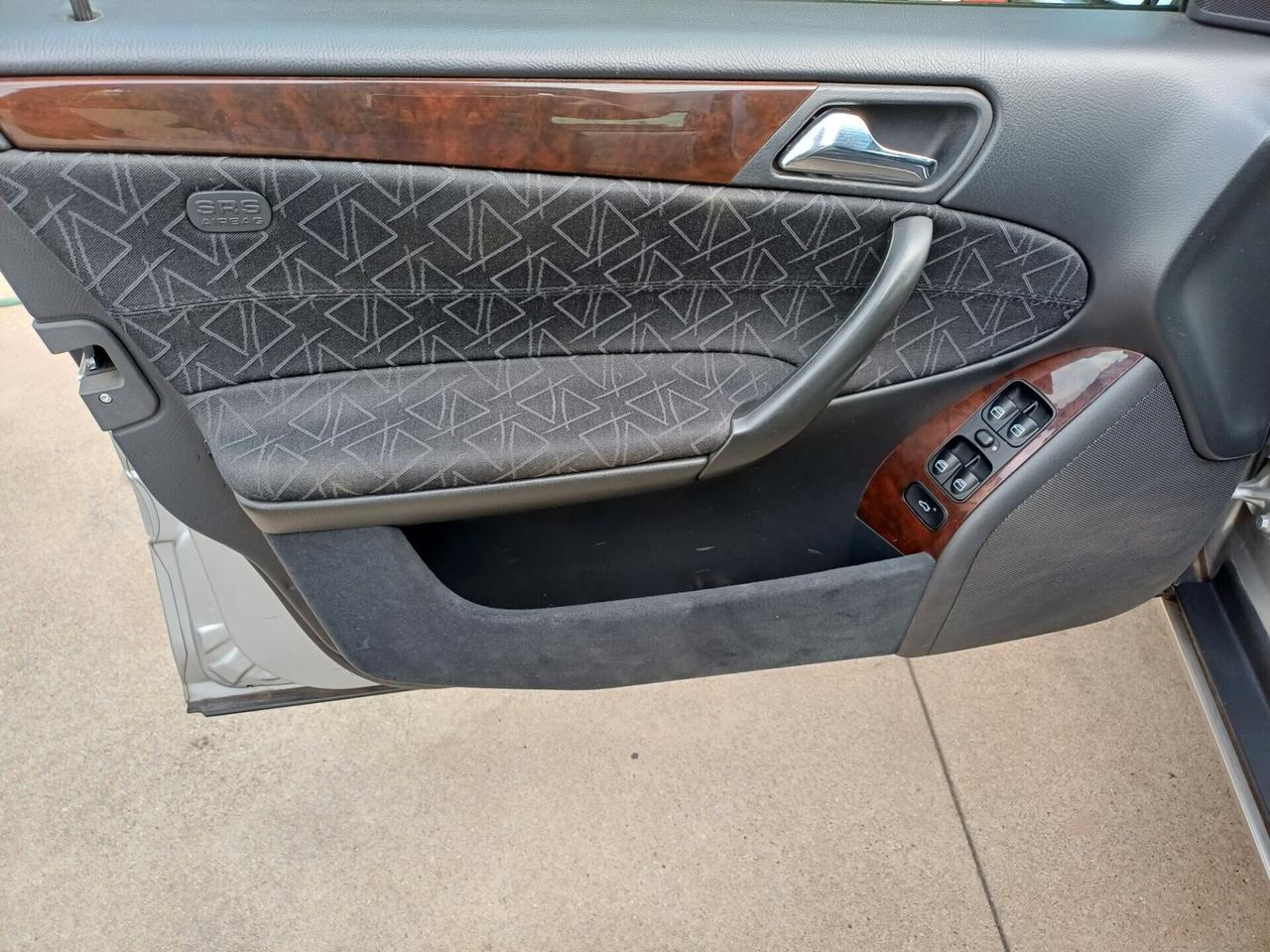 Mercedes-benz C 180 C 180 cat Elegance (gpl)