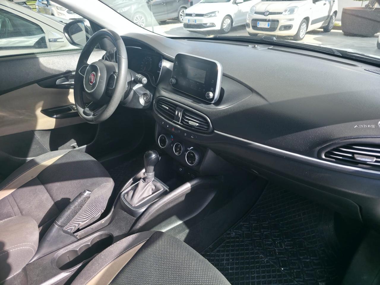 Fiat Tipo 1.6 Mjt S&S SW Lounge