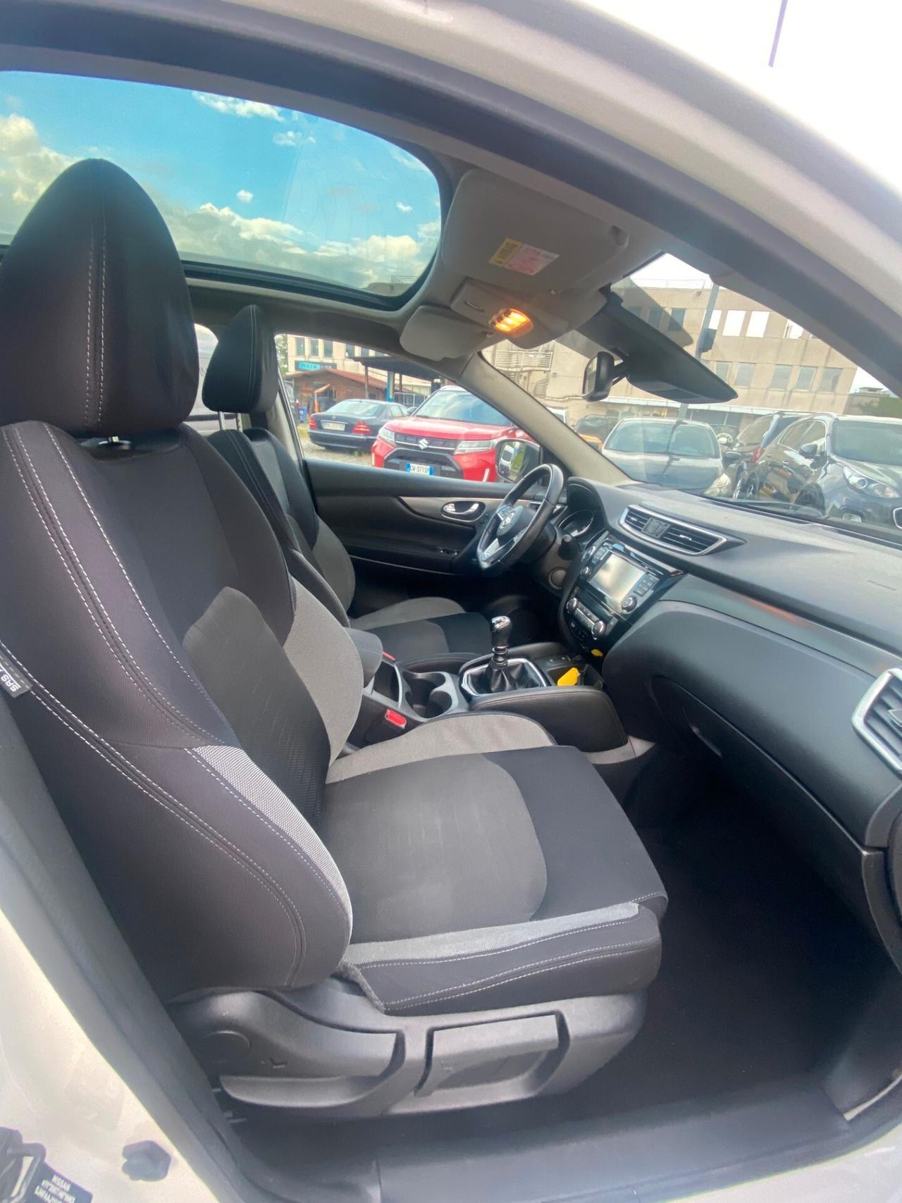 Nissan Qashqai 1.5 dCi Tekna