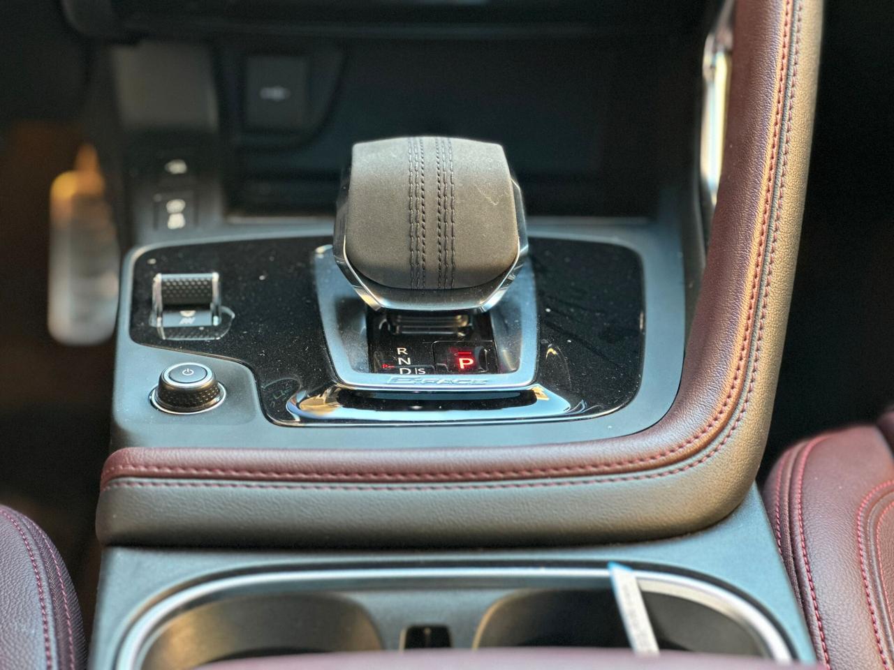 Jaguar E-Pace 2.0D 163CV AWD Auto R-Dynamic TETTO