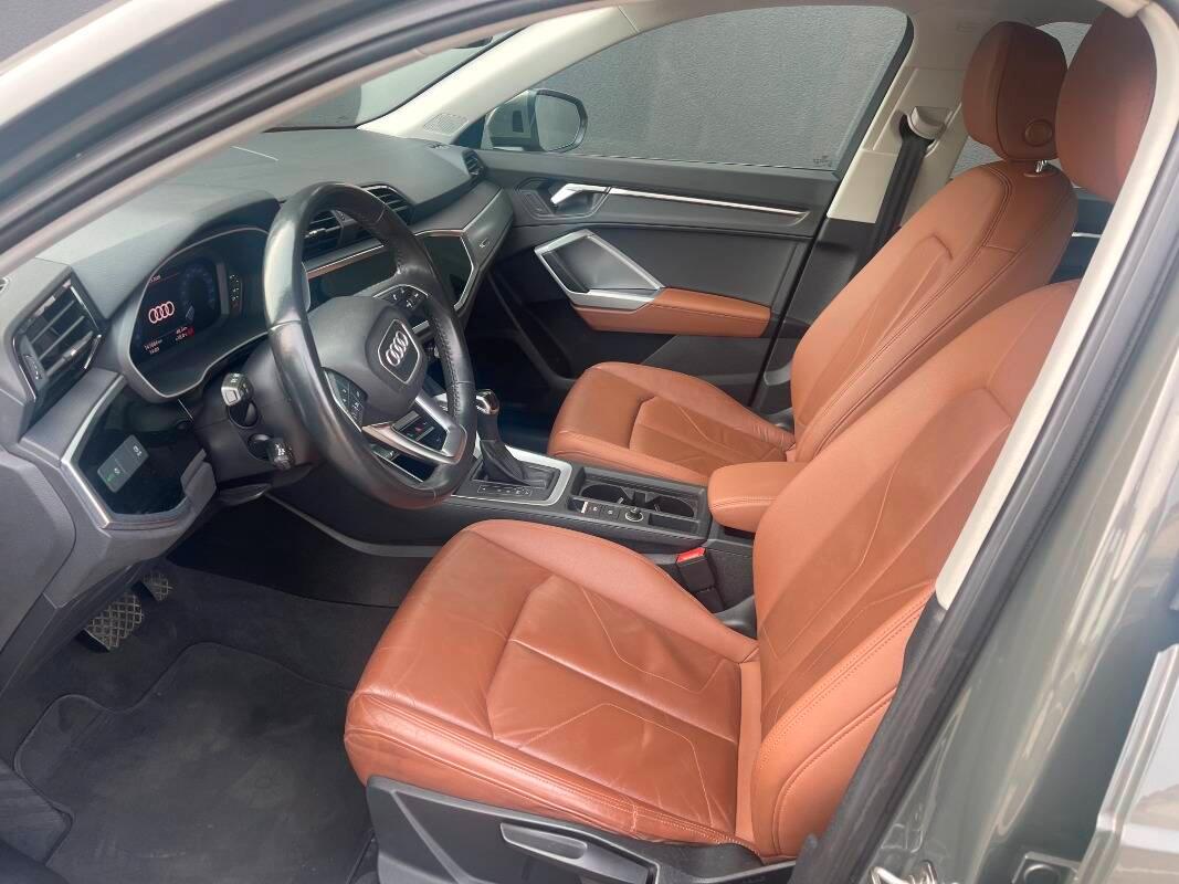 Audi Q3 35 2.0 tdi Business Advanced s-tronic