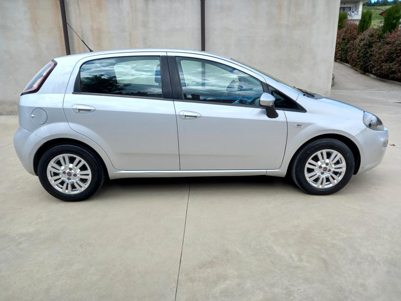 Fiat Punto 1.3 MJT II S&S 85 CV Lounge