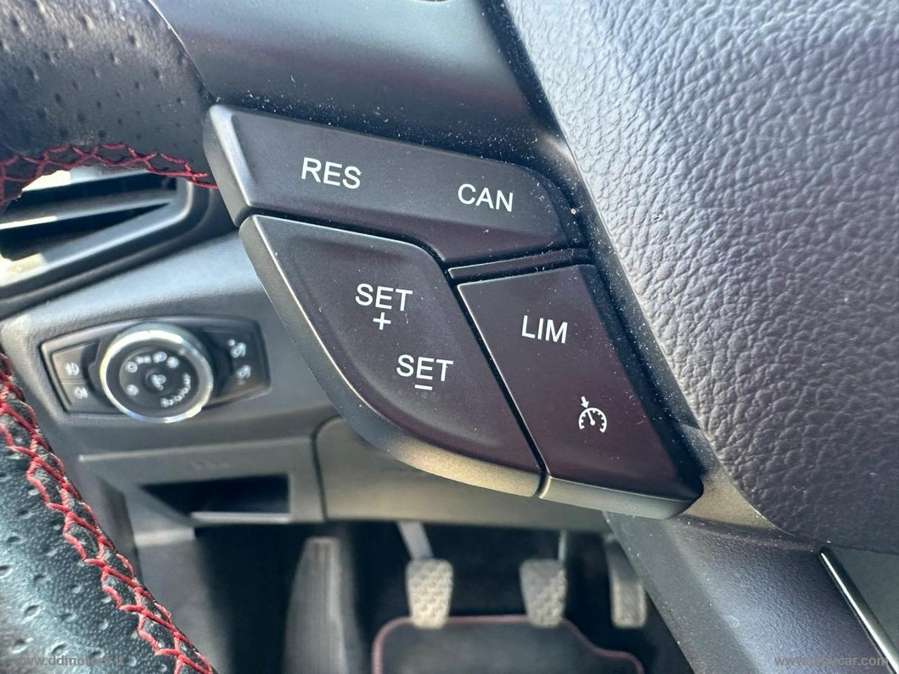 FORD EcoSport 1.0 EcoBoost 125 CV S&S ST-Line *NEOPATENTATI*