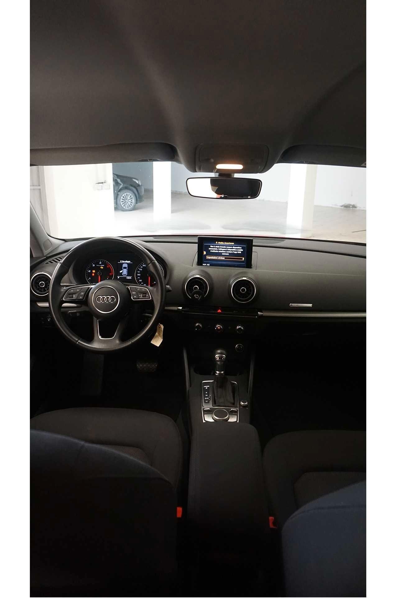 Audi A3 SPB 2.0 TDI S tronic Business