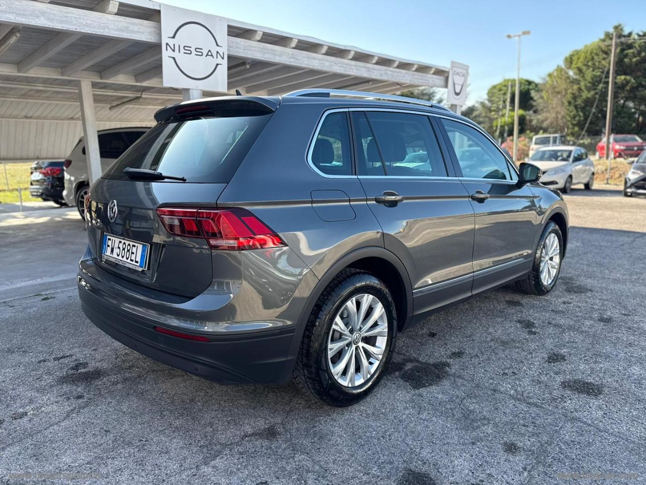 VOLKSWAGEN Tiguan 2.0 TDI 4MOTION Advanced BMT