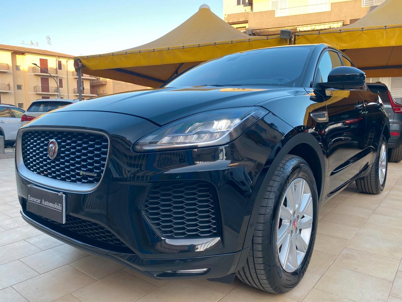 Jaguar E-Pace 2.0D 180 CV AWD R-Dynamic