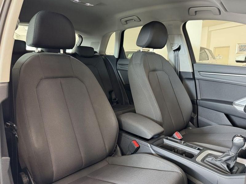 Audi Q3 Q3 35 TDI S tronic Business Advanced