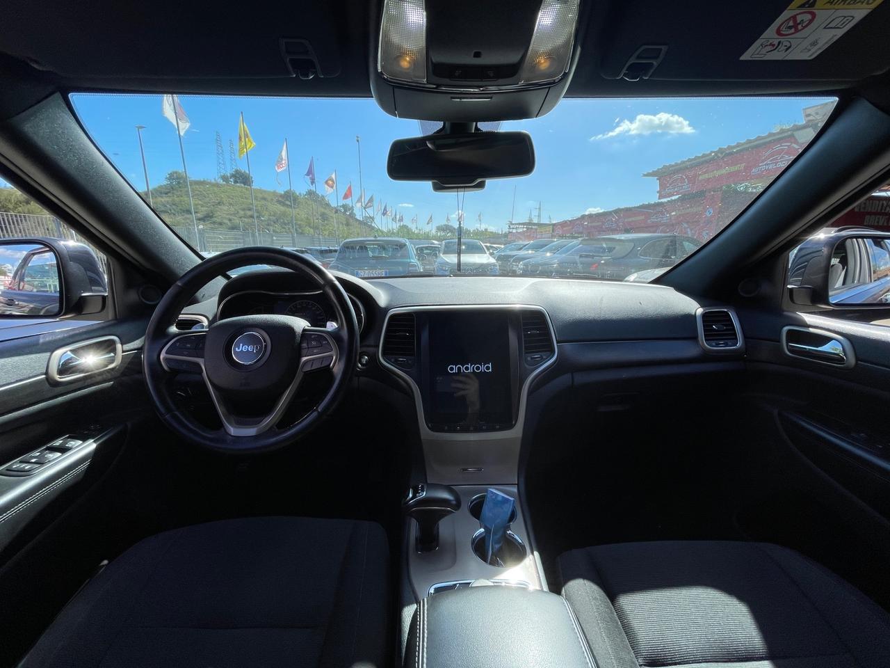 Jeep Grand Cherokee 3.0 DIESEL| SEDILI ELETTRICI |CERCHI 18'' |190CV | PRONTA CONSEGNA |