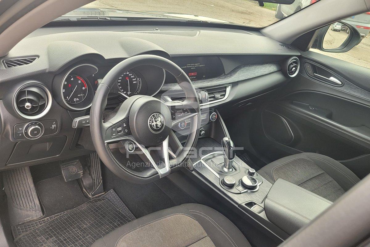 ALFA ROMEO Stelvio 2.2 Turbodiesel 160 CV AT8 RWD Business