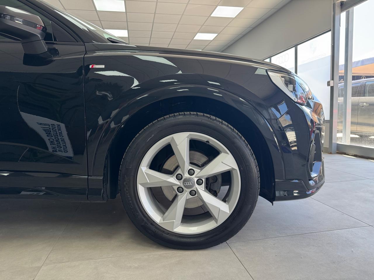 Audi Q3 35 TDI S tronic line edition