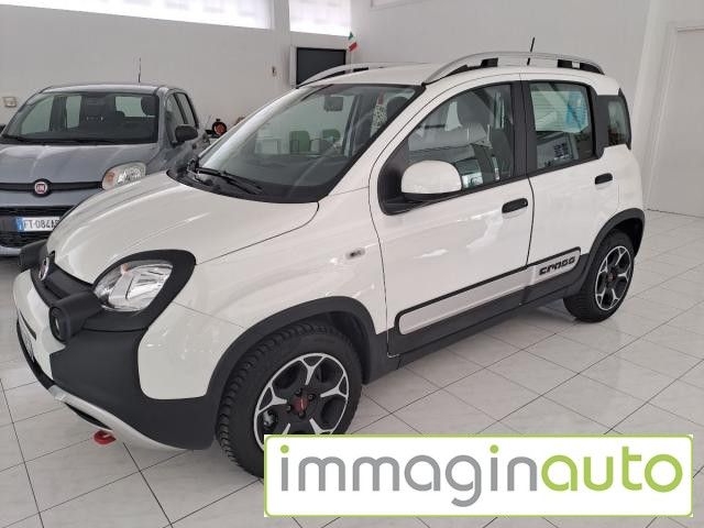 FIAT Panda 1.0 FireFly S&amp;S Hybrid Cross