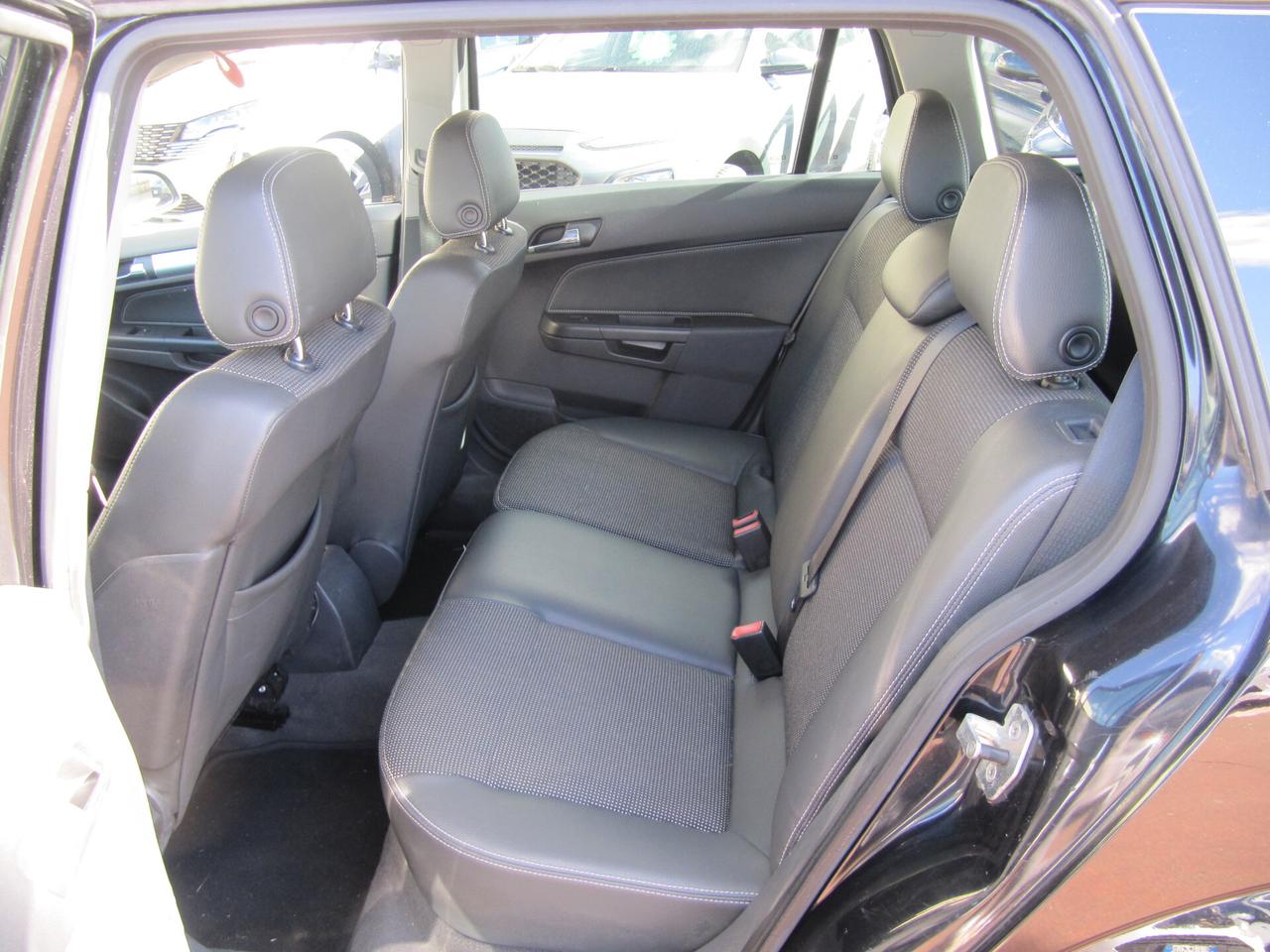 Opel Astra 1.7 CDTI 110CV Station Wagon Cosmo