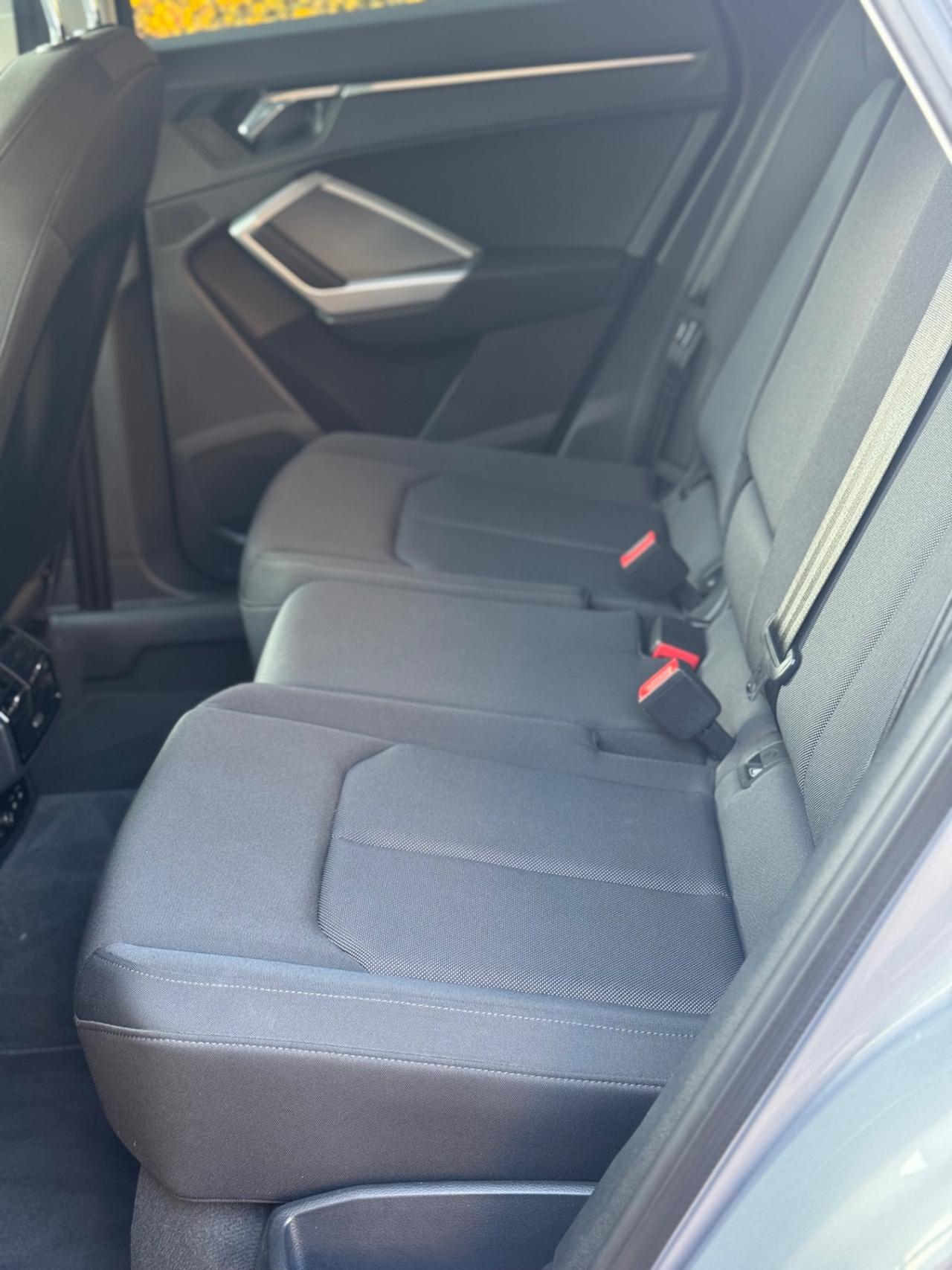 Audi Q3 35 TFSI S line edition