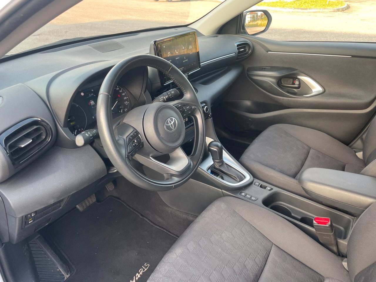 Toyota Yaris 1.5 Hybrid 5 porte Active