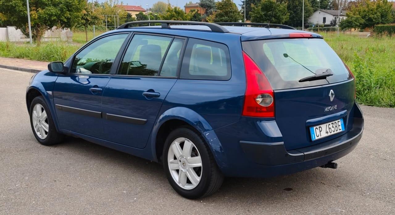 Renault Megane Mégane 1.6 16V 5 porte GPL Luxe Dynamique