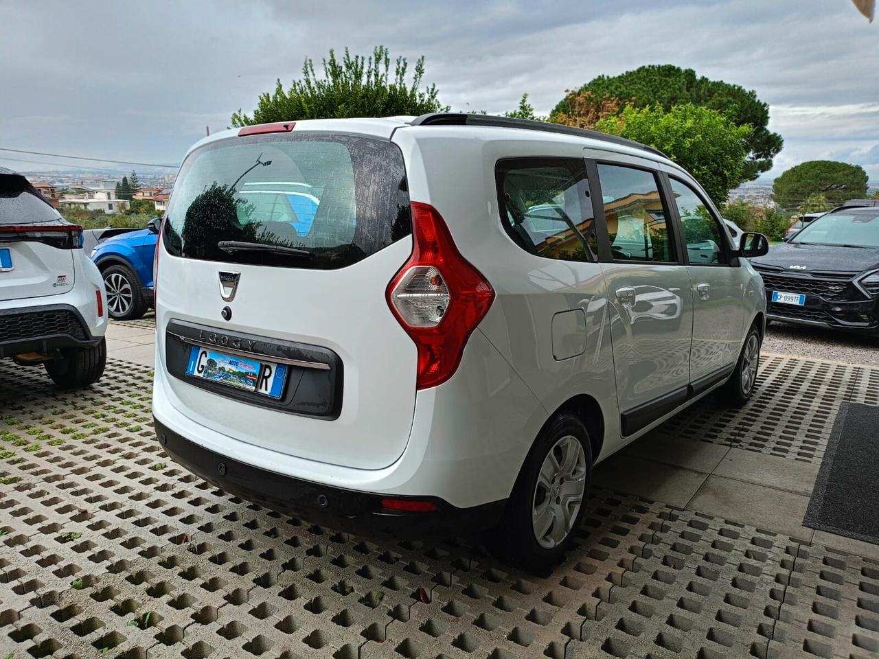 Dacia Lodgy Stepway 1.5 Blue dCi 8V 115CV 7 posti