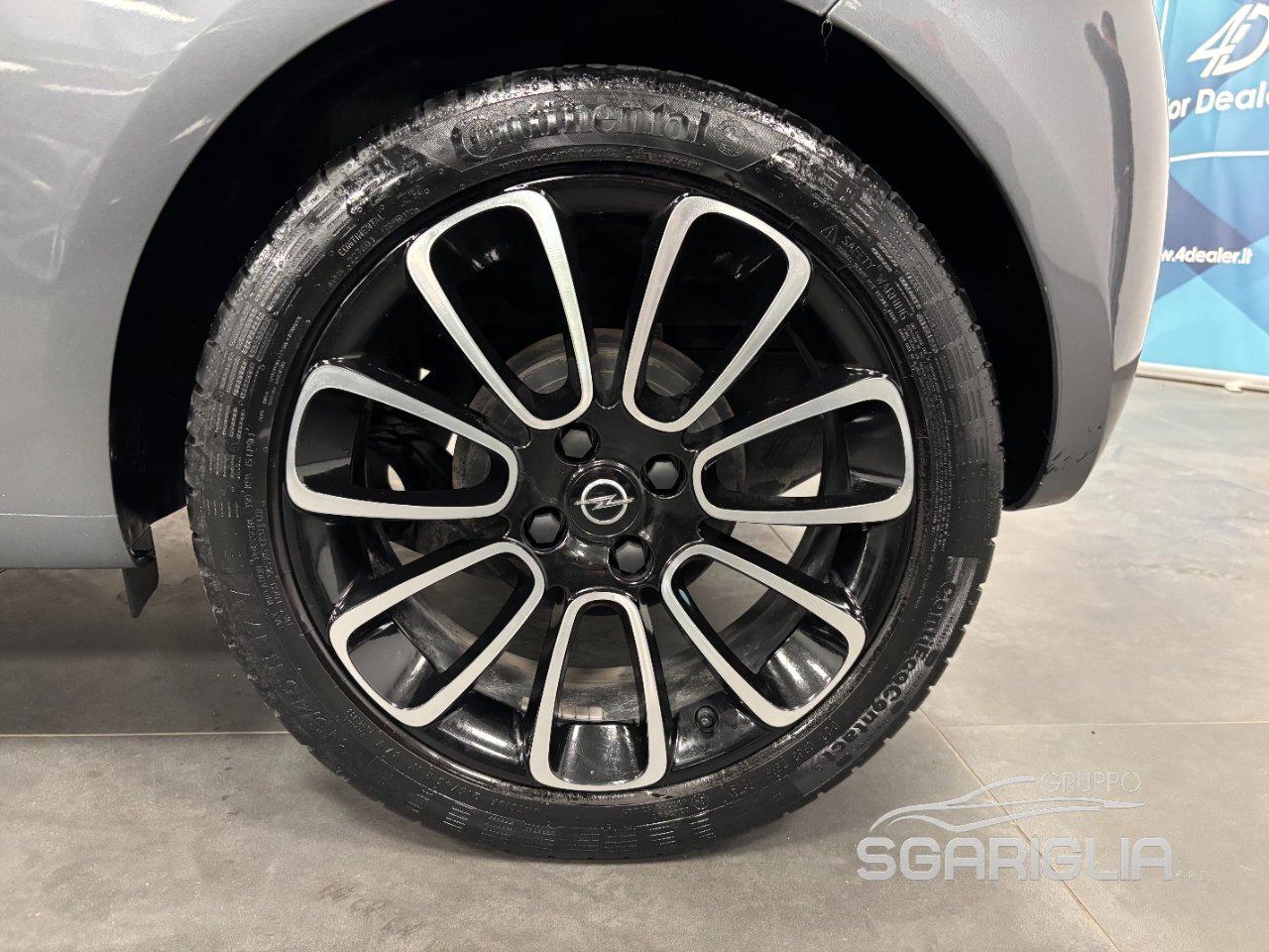 Opel Adam 1.4 Gpl -tech Tetto Panoramico Slam