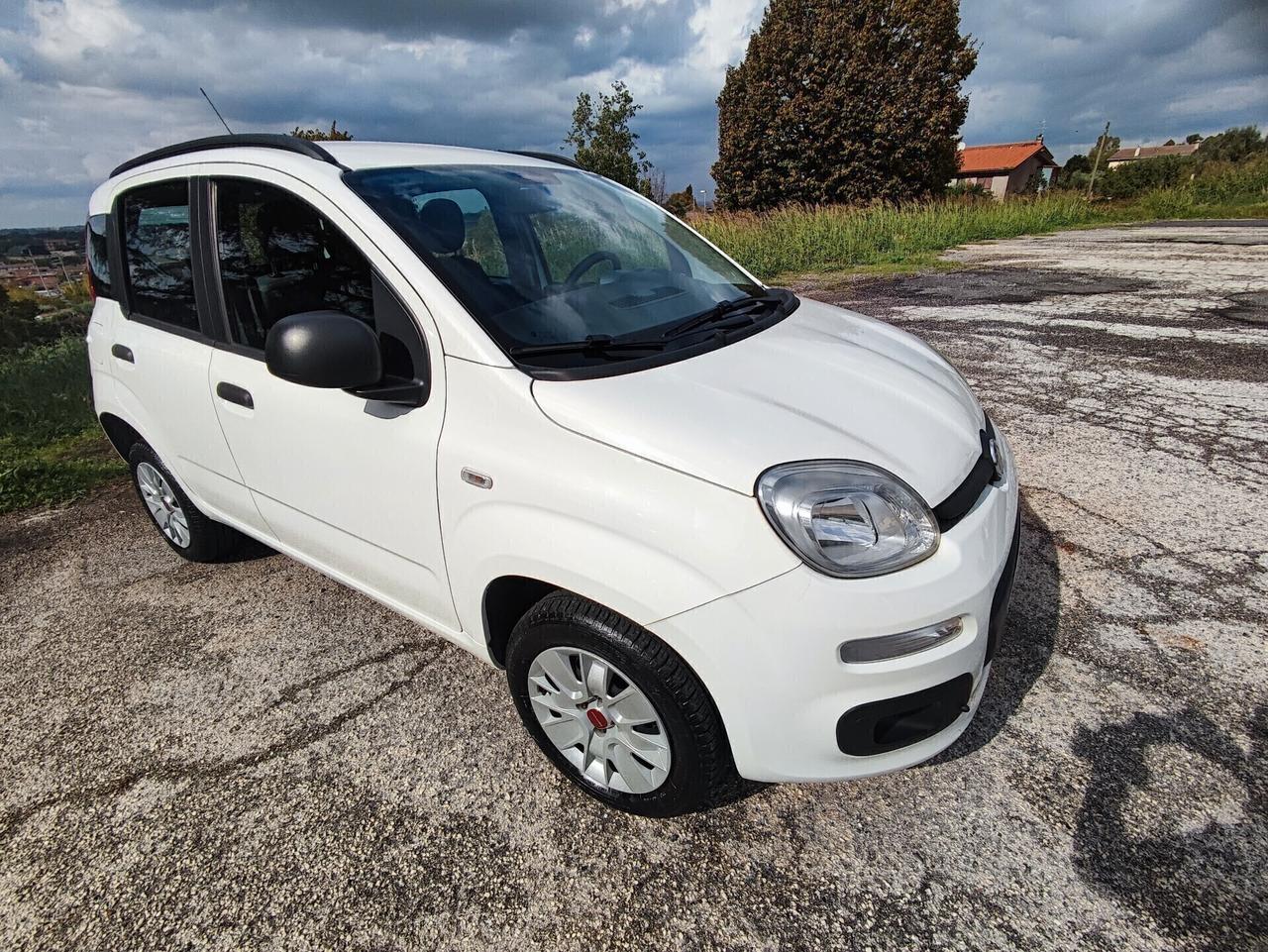 Fiat Panda 0.9 TwinAir Turbo Natural Power Lounge