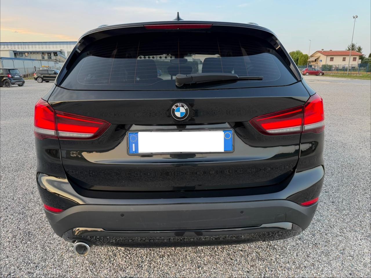 Bmw X1 sDrive16d Business Advantage Black Edition 2021