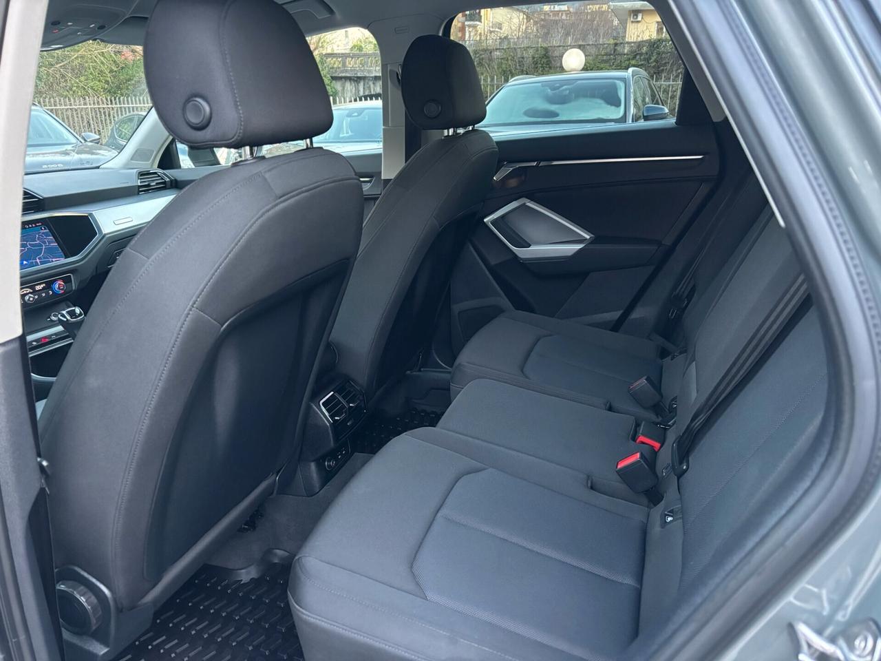 Audi Q3 35 TDI S tronic 150 CV S-LINE FULL MY 22