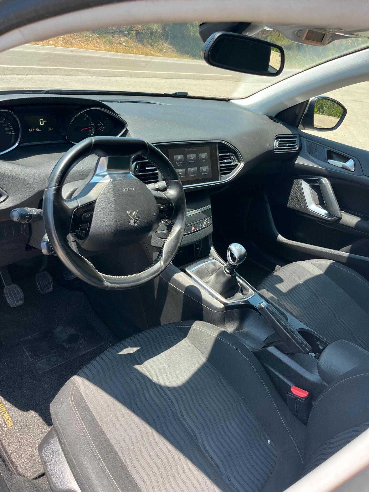 Peugeot 308 BlueHDi 120 S&S SW Business