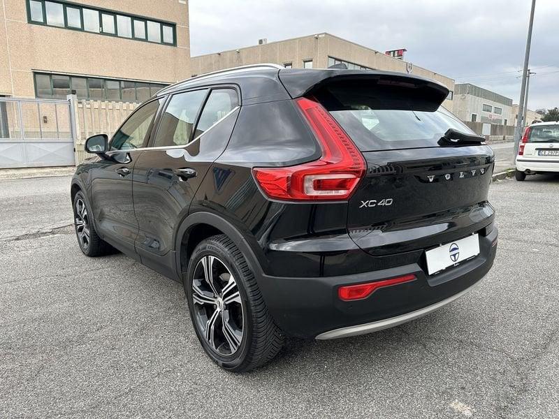 Volvo XC40 T5 Plug-in Hybrid Recharge R-Design MY21