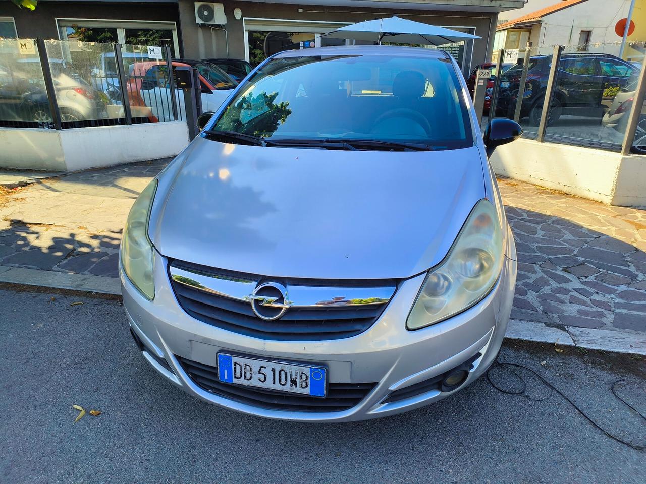Opel Corsa 1.2 3 porte Enjoy