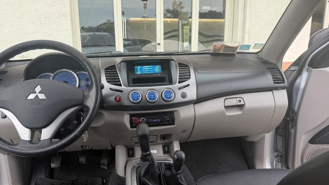 Mitsubishi L200 2.5 DI-D/136CV Double Cab Intense