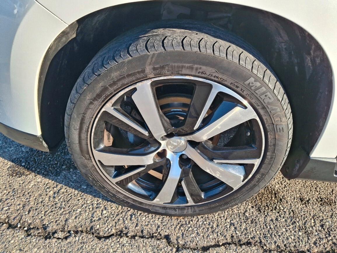 Peugeot 2008 1.6 e-HDi 92 CV Stop&Start Allure