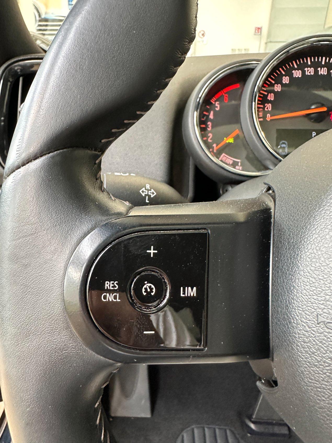 Mini Countryman Cooper D Yours 2.0 Auto - LED - 18" - Tetto - Carplay - Pelle - IVA