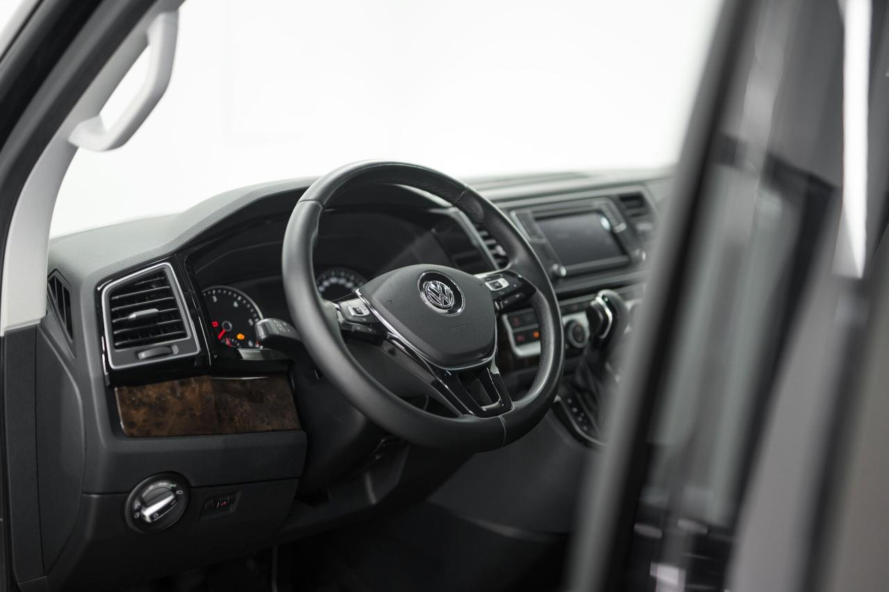 Volkswagen Multivan 2.0 TDI 205CV DSG 4Motion Highline