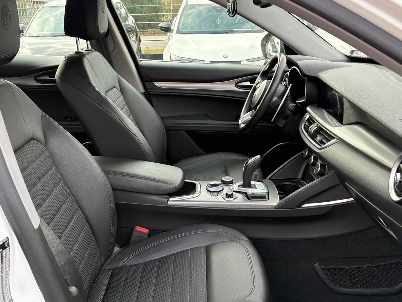 Alfa Romeo Stelvio 2.2 Turbodiesel 190 CV AT8 Q4 Sprint