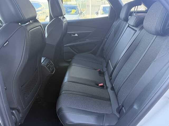 Peugeot 3008 1.2 PureTech 130 CV Allure Pack