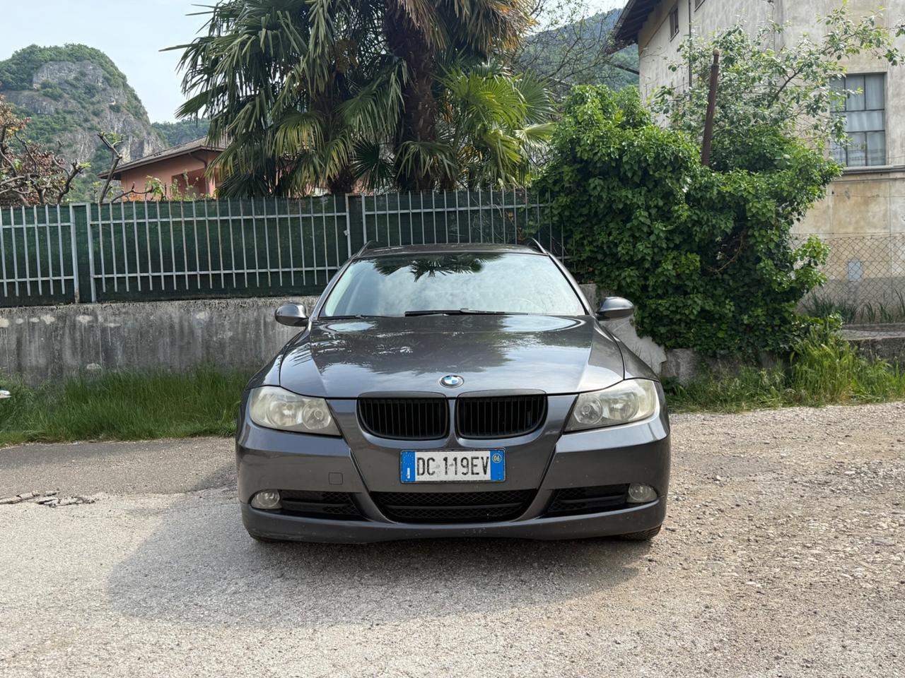 Bmw 320 320d cat Touring Attiva