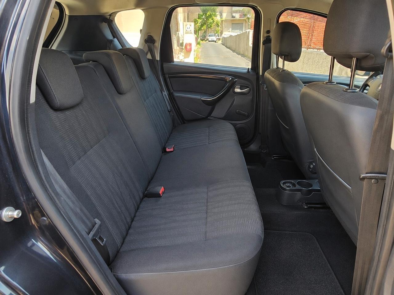 DACIA DUSTER 1.5 DCI 110CV 4X4 LAUREATE – 105.000 KM – SUPER CURATA