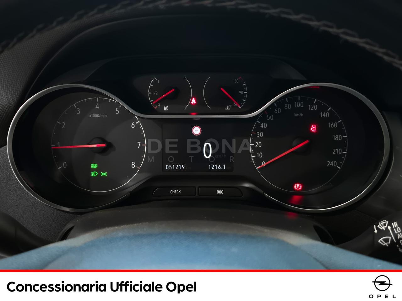 Opel Crossland 1.2 design&tech s&s 110cv