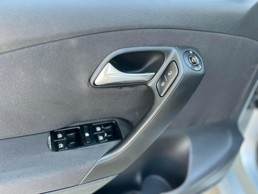 Volkswagen Polo 5p. 1.6 TDi Highline 90 NEOPATENTATI