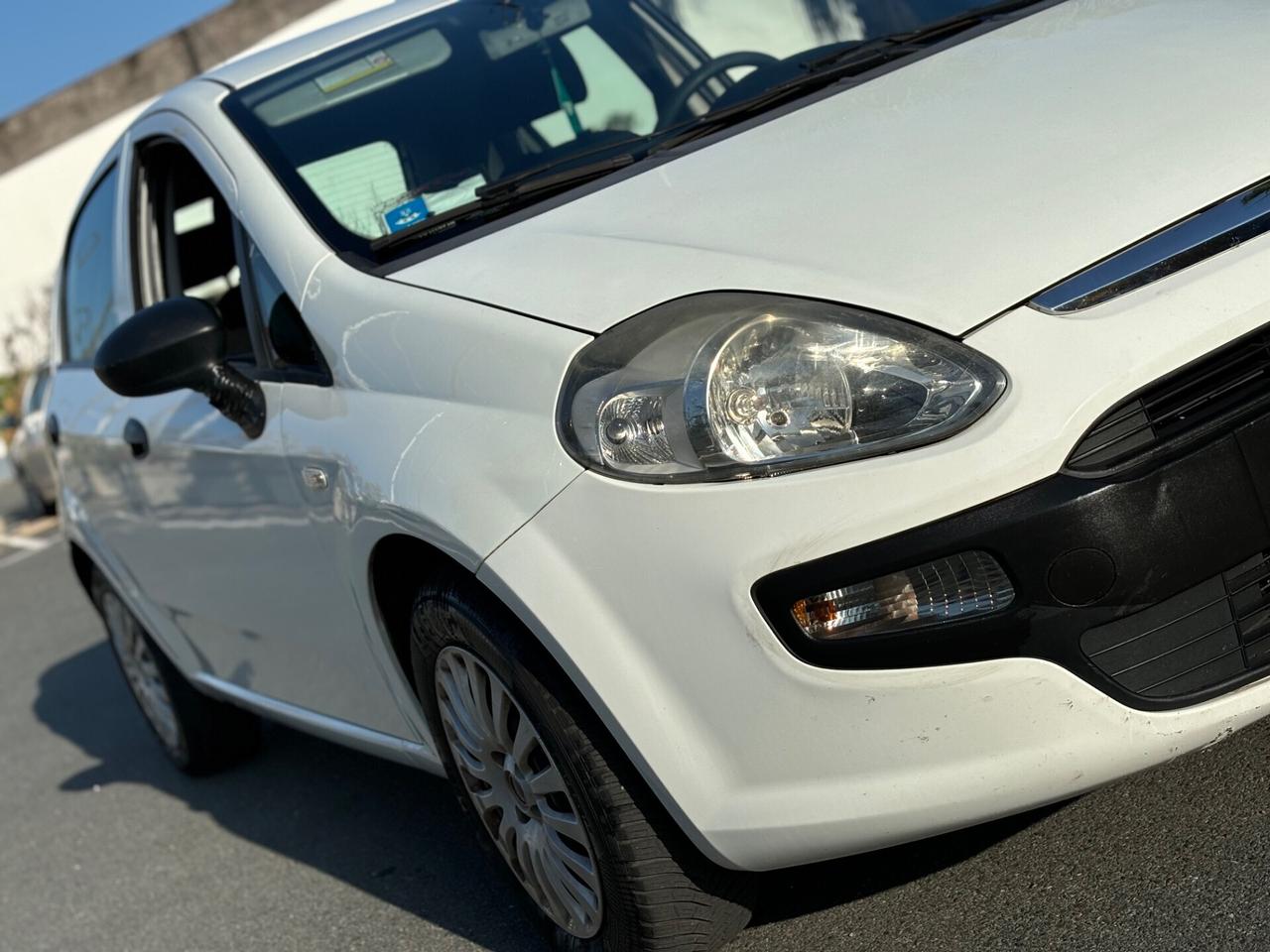 FIAT PUNTO EVO 1.2 BENZINA GPL VALIDO FINO ALL 2030